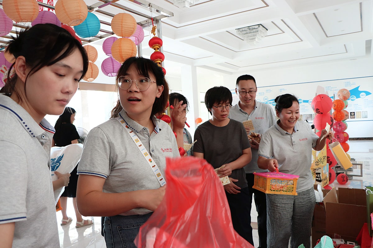 �����F��